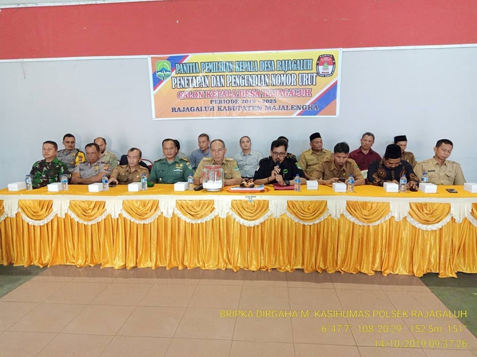 Kanit Binmas menghadiri Giat Penetapan dan Pengundian Nomor Calon Kepala Desa Rajagaluh